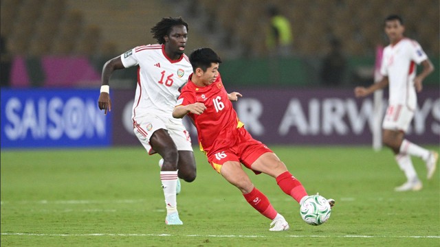 Truyền th&ocirc;ng H&agrave;n Quốc &lsquo;nghẹt thở&rsquo; khi tường thuật trận thắng kinh điển của U.23 Việt Nam, ngợi ca &ocirc;ng Kim!- Ảnh 1.