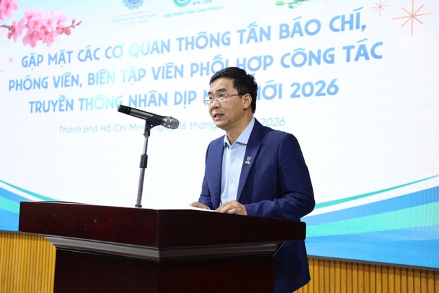 Trường ĐH Luật TP.HCM chi nửa tỉ đồng thu h&uacute;t gi&aacute;o sư- Ảnh 1.