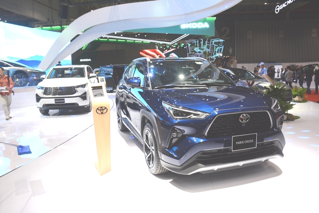 SUV cỡ nhỏ dưới 750 triệu: Hyundai Creta giảm gi&aacute; mạnh nhất, Xforce cập nhật bản mới - Ảnh 1.