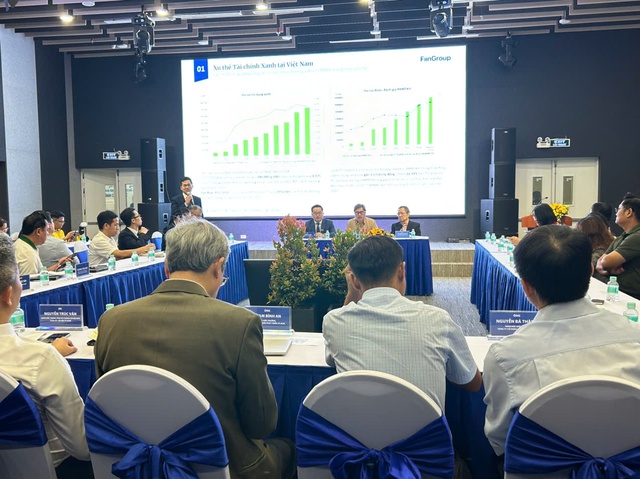 L&agrave;m thế n&agrave;o để thu h&uacute;t khoảng 900.000 tỉ đồng cho TP.HCM thực hiện chuyển đổi xanh? - Ảnh 1.