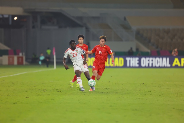 Chủ tịch VFF ch&uacute;c mừng m&agrave;n biểu diễn xuất sắc của U.23 Việt Nam: &lsquo;T&ocirc;i rất hạnh ph&uacute;c&rsquo;- Ảnh 2.