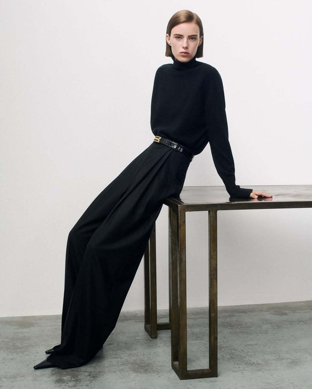 Diện trang phục đồng màu vừa sành điệu mà còn chẳng tốn thời gian phối đồ- Ảnh 4. Diện trang phục đồng màu vừa sành điệu mà còn chẳng tốn thời gian phối đồ- Ảnh 4.