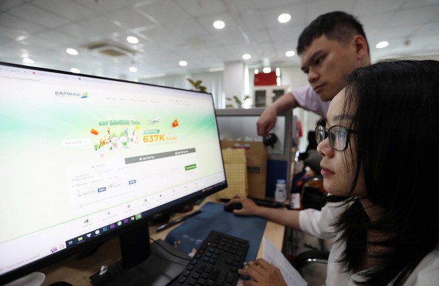 Căng thẳng v&eacute; m&aacute;y bay tết- Ảnh 1.