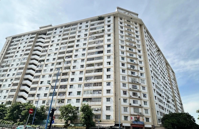 Sắp xét xử cựu thành viên Ban Quản trị chung cư Miếu Nổi chiếm đoạt quỹ- Ảnh 1. Sắp xét xử cựu thành viên Ban Quản trị chung cư Miếu Nổi chiếm đoạt quỹ- Ảnh 1.