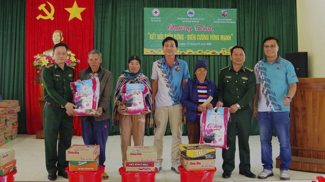 'Kết nối biển - rừng' tiếp sức đồng b&agrave;o bi&ecirc;n giới Đăk Pl&ocirc;- Ảnh 2.