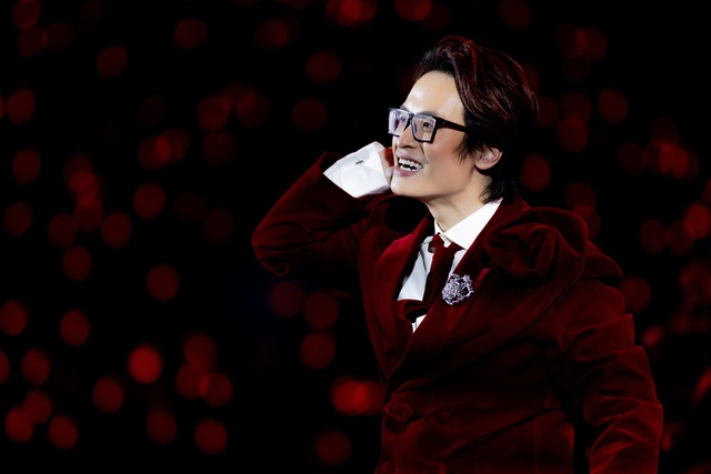 Hà Anh Tuấn dành 1 tỉ đồng giúp đỡ bệnh nhân ung thư về quê đón tết - Ảnh 2.