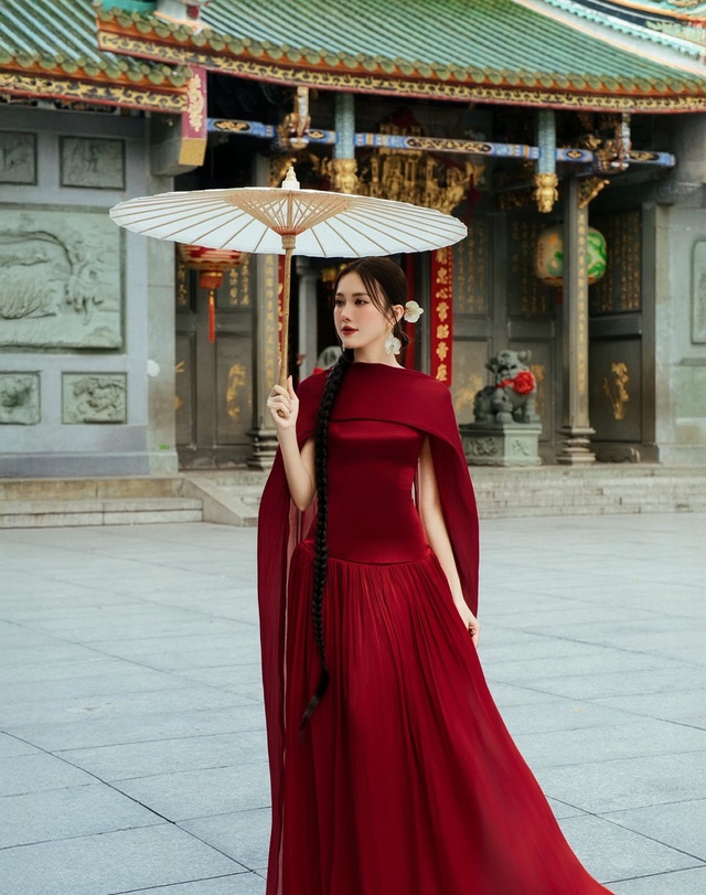 Lụa và taffeta - hai chất liệu định hình phong cách cao cấp- Ảnh 5.