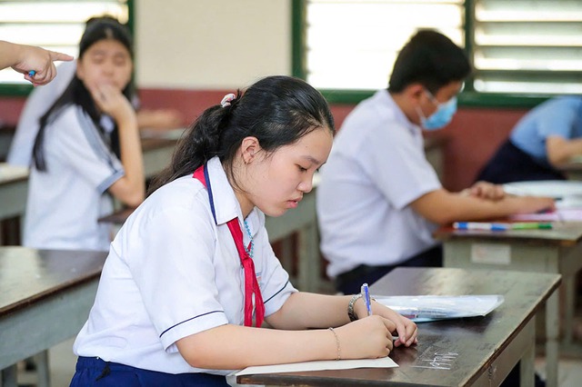 Giải ph&aacute;p giảm &aacute;p lực thi v&agrave;o lớp 10 - Ảnh 1.