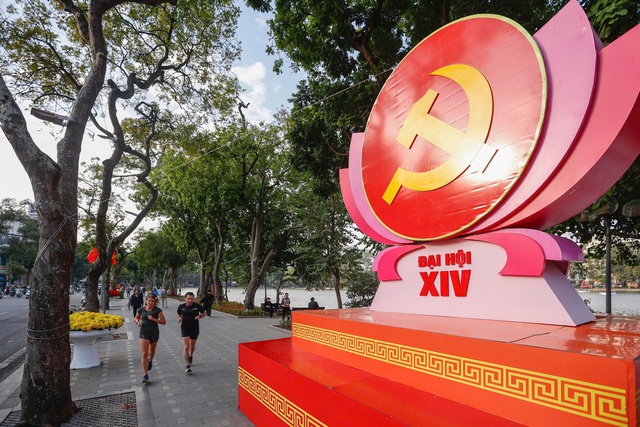 B&iacute; thư Nguyễn Duy Ngọc: H&agrave; Nội sẵn s&agrave;ng hiện thực h&oacute;a tầm nh&igrave;n Đại hội XIV- Ảnh 2.