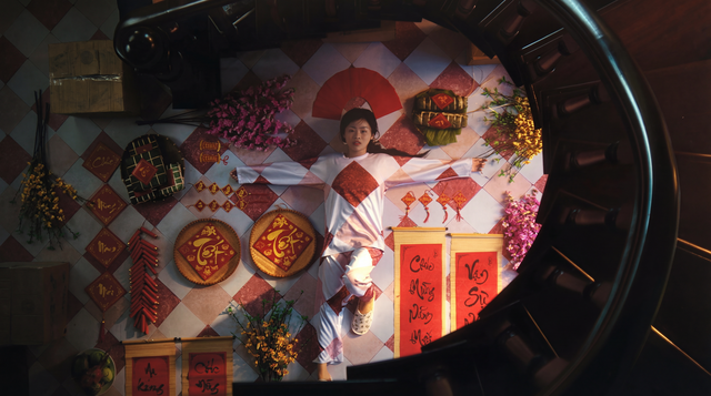 Khi gen Z v&agrave; phụ huynh 'lệch pha' ng&agrave;y Tết: Sao Việt gợi &yacute; c&aacute;ch 'dệt' kết nối- Ảnh 1.