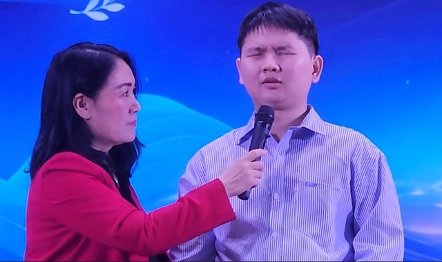 Tết cảm ơn vChuyện về 'đốm s&aacute;ng' nghị lực v&agrave; h&agrave;nh tr&igrave;nh gieo mầm l&ograve;ng biết ơn - Ảnh 1.