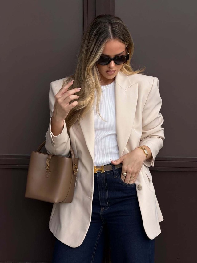 Quần denim và những bản phối đường phố đẹp nhất mùa- Ảnh 4.