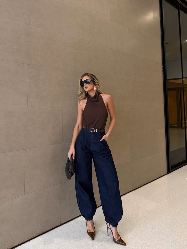 Quần denim và những bản phối đường phố đẹp nhất mùa- Ảnh 7.