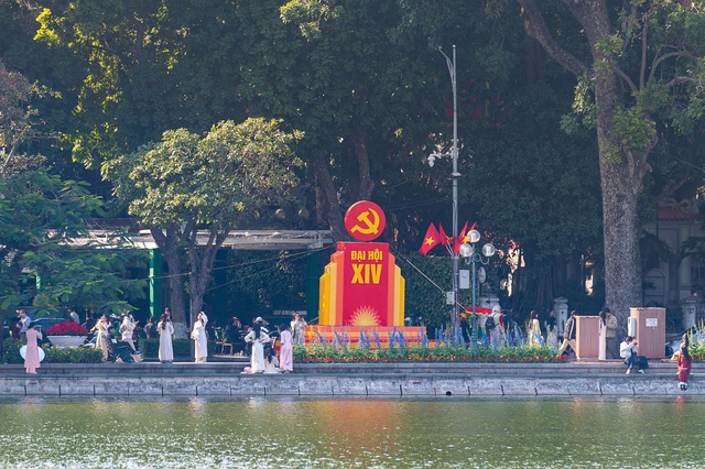 Đẩy mạnh x&acirc;y dựng Qu&acirc;n đội, củng cố quốc ph&ograve;ng, bảo vệ vững chắc Tổ quốc trong giai đoạn mới - Ảnh 4.