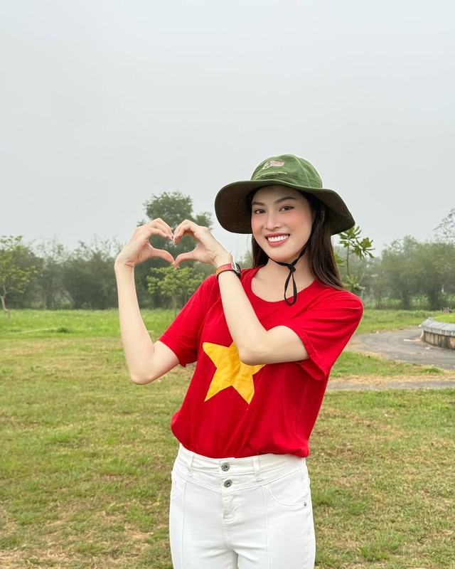 Chiếc mũ tăng 'gia vị' cho bộ cánh cá tính - Ảnh 5.