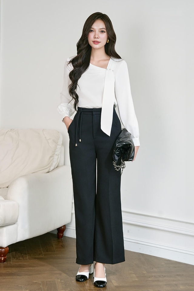 Áo không cổ ghi điểm cho vẻ ngoài thanh lịch nhờ sự giản đơn- Ảnh 7. Áo không cổ ghi điểm cho vẻ ngoài thanh lịch nhờ sự giản đơn- Ảnh 7.