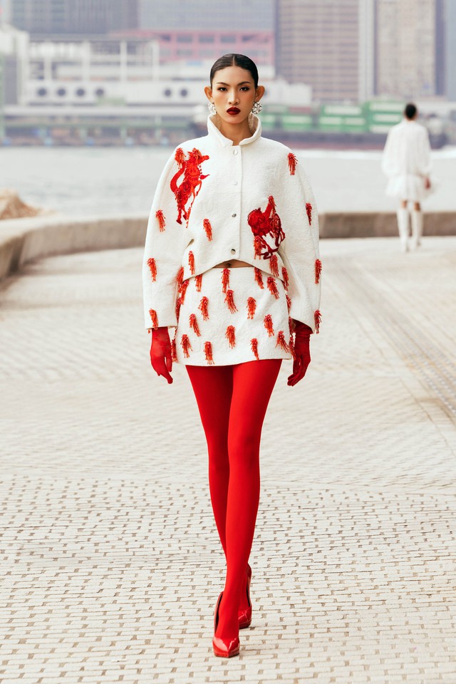 Linh vật ngựa trở thành họa tiết nổi bật cho năm Bính Ngọ 2026- Ảnh 1.