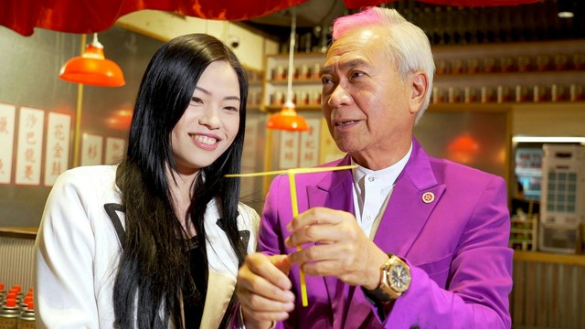 L&yacute; Long Cơ đau khổ ph&aacute;t hiện người t&igrave;nh k&eacute;m 37 tuổi đ&atilde; c&oacute; chồng con- Ảnh 3.