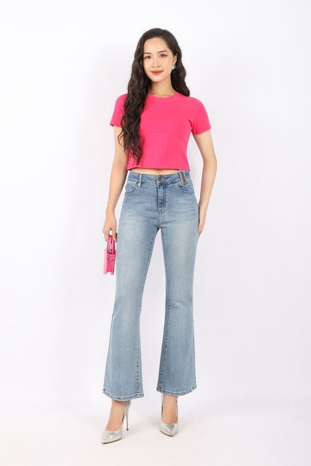 Không phải skinny, quần jeans ống loe mới là lựa chọn của nàng sành mặc- Ảnh 5.