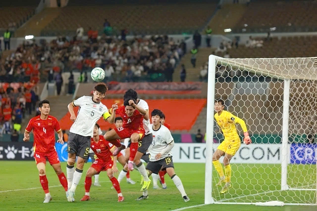 U.23 Việt Nam &lsquo;chịu đau&rsquo; để trưởng th&agrave;nh - Ảnh 1.