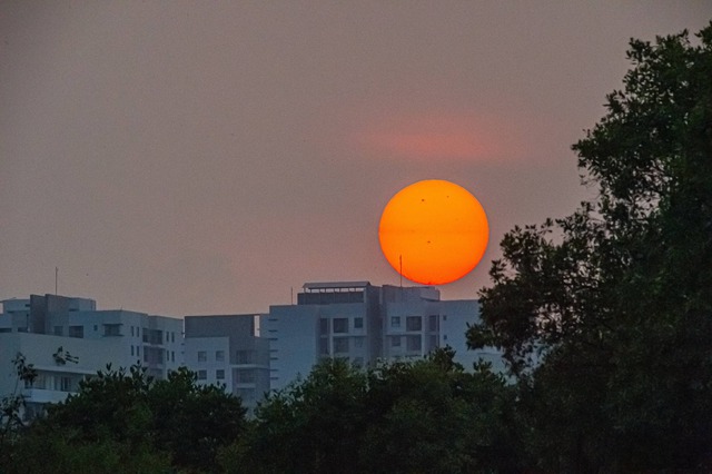 B&atilde;o mặt trời nghi&ecirc;m trọng lao đến tr&aacute;i đất: H&ocirc;m nay 21.1 người Việt lưu &yacute; g&igrave;? - Ảnh 2.