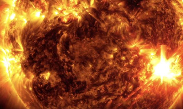 B&atilde;o mặt trời nghi&ecirc;m trọng lao đến tr&aacute;i đất: H&ocirc;m nay 21.1 người Việt lưu &yacute; g&igrave;? - Ảnh 1.