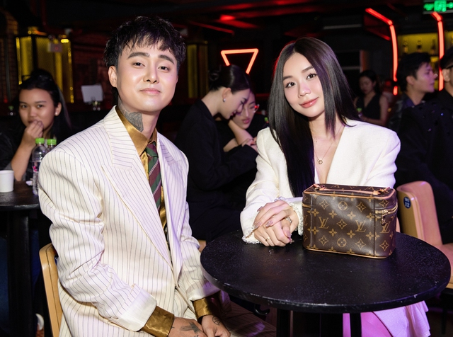 Anh Quân Idol: Tôi từng là ca sĩ người ta biết giọng, không biết tên - Ảnh 4.