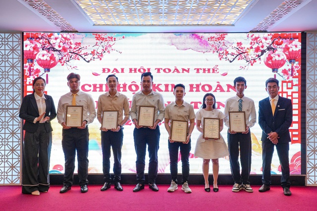 Chi hội Kim ho&agrave;n Ph&uacute; B&igrave;nh T&acirc;n giới thiệu ban chấp h&agrave;nh nhiệm kỳ 2025-2030 - Ảnh 3.