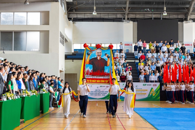 Nestl&eacute; MILO đồng h&agrave;nh c&ugrave;ng l&ecirc;̃ khai mạc hội thi thể dục thể thao học sinh TP.HCM - Ảnh 3.