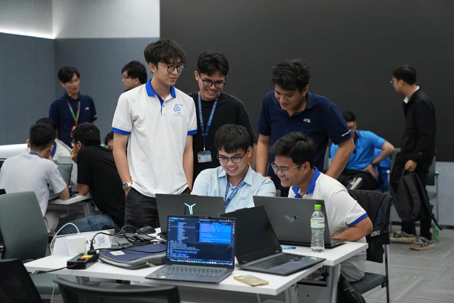 Trường ĐH Công nghệ thông tin TP.HCM lần đầu tiên triển khai dự án đồng đào tạo - Ảnh 1.