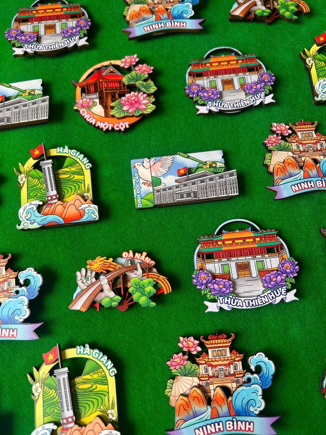 C&ocirc; g&aacute;i kiếm 40 - 50 triệu đồng/th&aacute;ng từ những m&ocirc; h&igrave;nh gỗ t&iacute; hon - Ảnh 3.