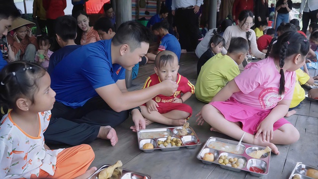 Lê Trần Anh Hùng khơi mạch khởi nghiệp sáng tạo cộng đồng cho tuổi trẻ Cà Mau  - Ảnh 3.