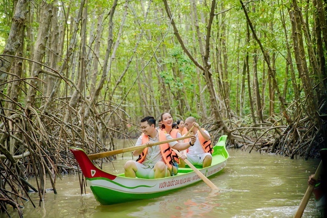 Lê Trần Anh Hùng khơi mạch khởi nghiệp sáng tạo cộng đồng cho tuổi trẻ Cà Mau  - Ảnh 2.