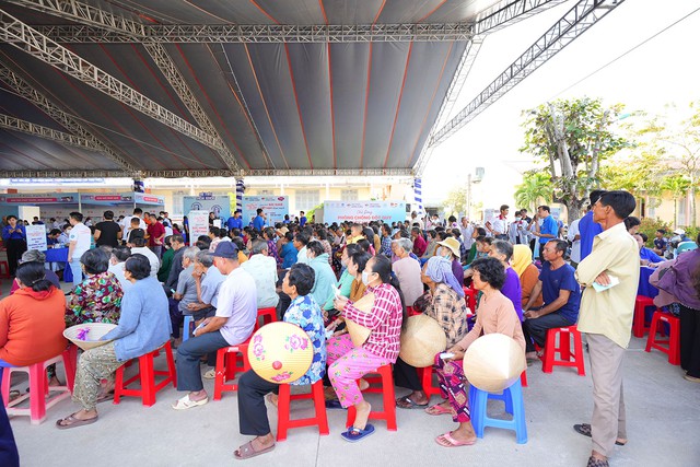 'Long Châu sẻ chia 2026' mở rộng chuỗi chương trình tầm soát đột quỵ, nâng cao nhận thức cộng đồng- Ảnh 3. 'Long Châu sẻ chia 2026' mở rộng chuỗi chương trình tầm soát đột quỵ, nâng cao nhận thức cộng đồng- Ảnh 3.