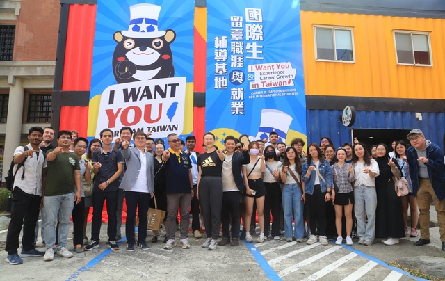 Đ&agrave;i Loan nới quyền l&agrave;m việc v&agrave; khả năng định cư cho du học sinh - Ảnh 2.