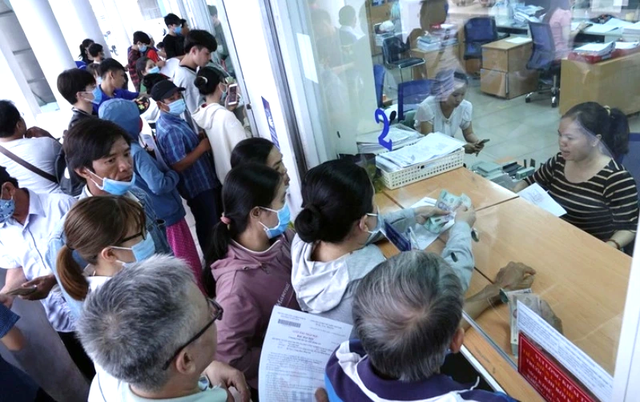 Học phí các chương trình đào tạo tại mỗi trường ĐH khác nhau ra sao - Ảnh 1.