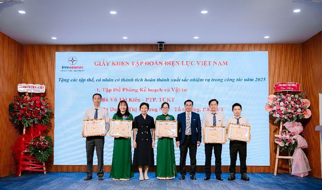 - Ảnh 4. - Ảnh 4.