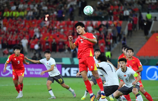 Nh&agrave; b&aacute;o H&agrave;n Quốc: &lsquo;U.23 Việt Nam chơi rất kỷ luật, ch&uacute;ng ta sẽ phải trả gi&aacute; nếu&hellip;&rsquo;- Ảnh 2.