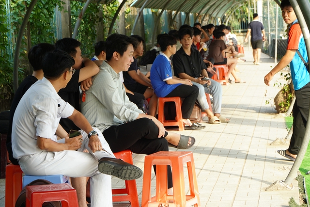 S&acirc;n 1.600 chỗ ngồi &lsquo;hết sức chứa&rsquo; tại chung kết T&acirc;y Nam bộ TNSV THACO cup 2026- Ảnh 10.