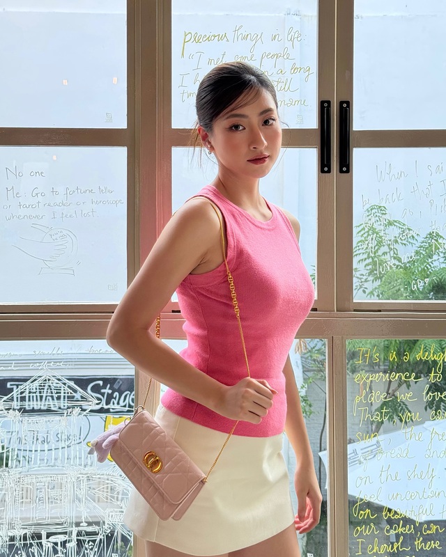 Sắc hồng, sắc đỏ mang cảm hứng tươi mới cho ngày xuân sang- Ảnh 3.