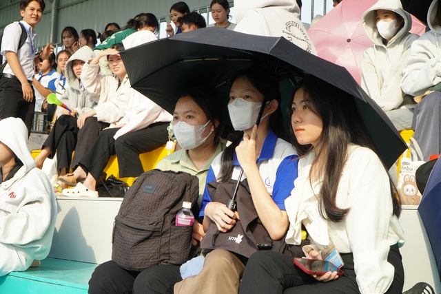 S&acirc;n 1.600 chỗ ngồi &lsquo;hết sức chứa&rsquo; tại chung kết T&acirc;y Nam bộ TNSV THACO cup 2026- Ảnh 13.