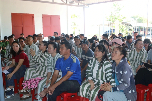 Bữa cơm khơi dậy kh&aacute;t vọng ho&agrave;n lương trong mỗi phạm nh&acirc;n- Ảnh 6.