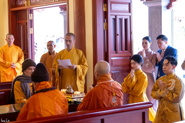 Lễ hằng thuận của &Aacute; hậu Phương Nhi v&agrave; chồng thiếu gia - Ảnh 3.