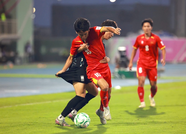 Thái Lan gọi ‘ngoại binh’ từ Nhật Bản, đội hình cực mạnh đấu U.23 Việt Nam tại giải Trung Quốc- Ảnh 1. Thái Lan gọi ‘ngoại binh’ từ Nhật Bản, đội hình cực mạnh đấu U.23 Việt Nam tại giải Trung Quốc- Ảnh 1.