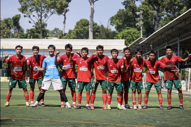 Kỷ lục 322 b&agrave;n thắng, 8 đội kh&ocirc;ng lọt lưới, v&agrave;o s&acirc;n 2 gi&acirc;y đ&atilde; ghi b&agrave;n - Ảnh 5.