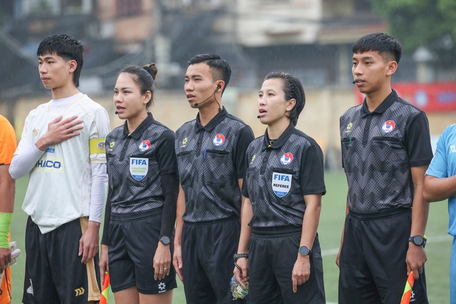 Kỷ lục 322 b&agrave;n thắng, 8 đội kh&ocirc;ng lọt lưới, v&agrave;o s&acirc;n 2 gi&acirc;y đ&atilde; ghi b&agrave;n - Ảnh 6.