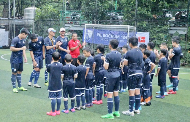 Cầu thủ nh&iacute; Việt Nam được tiếp cận với b&oacute;ng đ&aacute; Đức- Ảnh 1.
