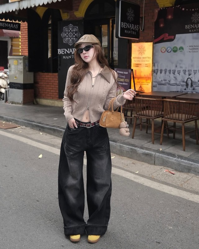 Quần jeans và thắt lưng: bản phối bụi bặm cho phong cách cá tính- Ảnh 3.