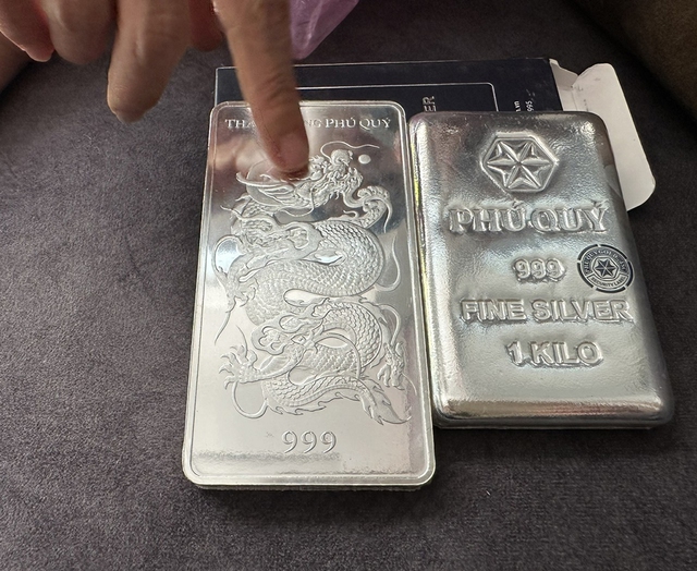 V&igrave; sao bạc khan hiếm, gi&aacute; tăng phi m&atilde;?- Ảnh 1.