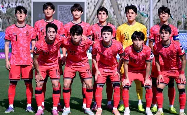 الصين تحت 23 سنة 0-2 اليابان تحت 23 سنة، بطولة آسيا 2026: أوجورا يزيد النتيجة بتسديدة حاسمة - الصورة 1.